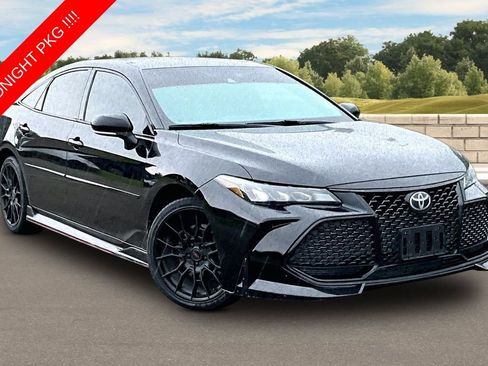 Used 2020 Toyota Avalon TRD FWD image 2