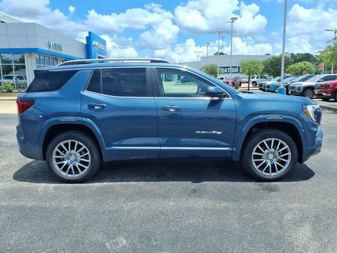 New 2026 GMC Terrain Denali AWD/4WD image 4