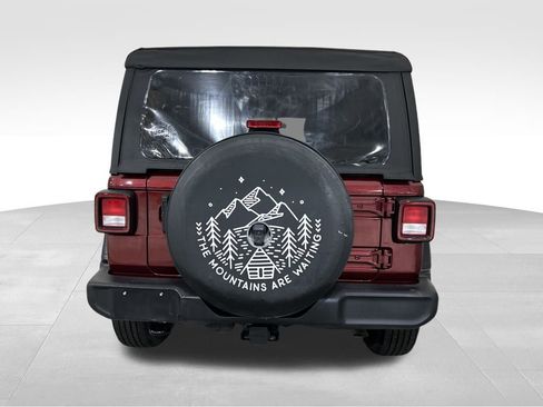 Used 2021 Jeep Wrangler Unlimited Sport S image 4