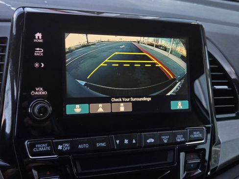 Used 2019 Honda Odyssey EX-L image 16