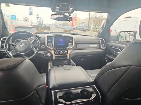 Used 2019 RAM 1500 Laramie w/ Sport Appearance Package image 10