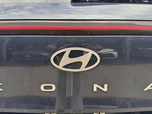 Used 2025 Hyundai Kona SEL FWD image 5