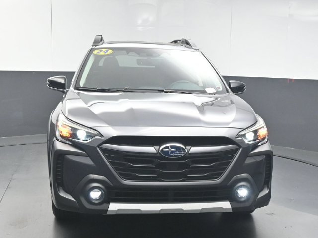 Certified 2024 Subaru Outback Limited AWD/4WD image 3