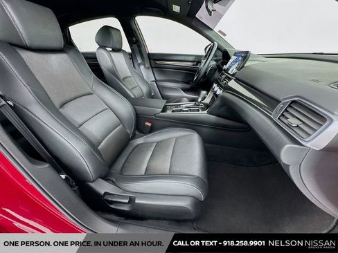 Used 2021 Honda Accord Sport image 25