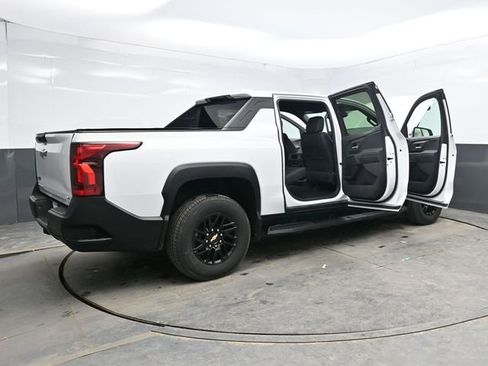 Used 2024 Chevrolet Silverado EV W/T image 40