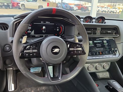 Used 2024 Nissan Z NISMO w/ Floor Mat Package image 14