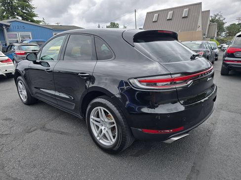 Used 2019 Porsche Macan AWD/4WD image 3