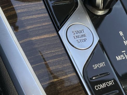 Used 2023 BMW X5 sDrive40i image 18