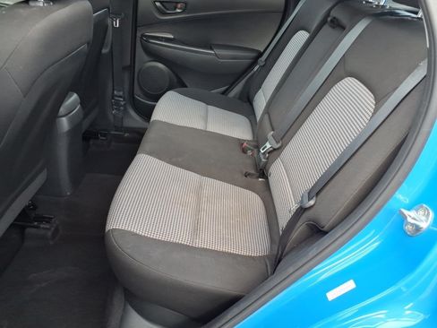 Used 2022 Hyundai Kona SE AWD/4WD image 8