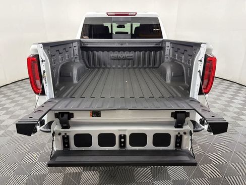 New 2026 GMC Sierra 1500 SLT w/ SLT Premium Plus Package AWD/4WD image 16