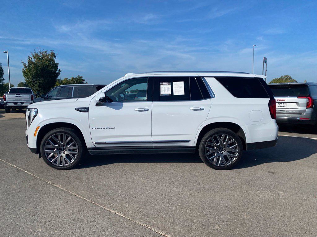 Used 2026 GMC Yukon Denali Ultimate AWD/4WD image 12