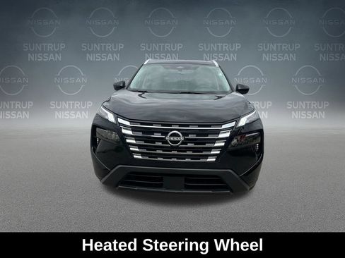 Used 2025 Nissan Rogue SV w/ SV Premium Package FWD image 19