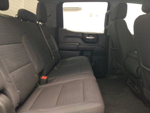 Used 2022 Chevrolet Silverado 1500 Custom AWD/4WD image 19