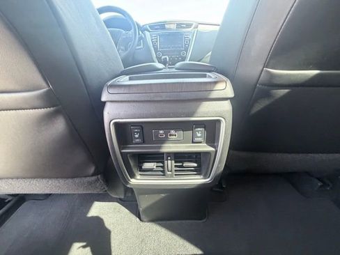 Used 2019 Nissan Murano Platinum w/ Cargo Package image 31