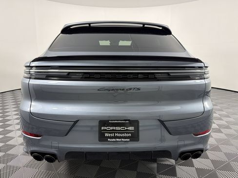New 2026 Porsche Cayenne GTS AWD/4WD image 10