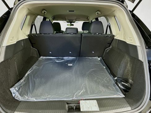 New 2026 Nissan Rogue S image 32