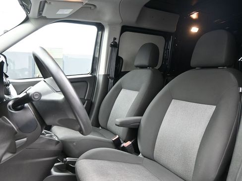 Used 2022 RAM ProMaster City Tradesman image 12