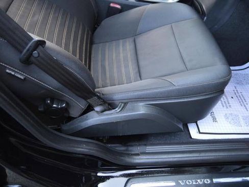 Used 2010 Volvo S40 2.4i image 28