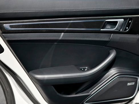 Used 2018 Porsche Panamera Turbo S image 38