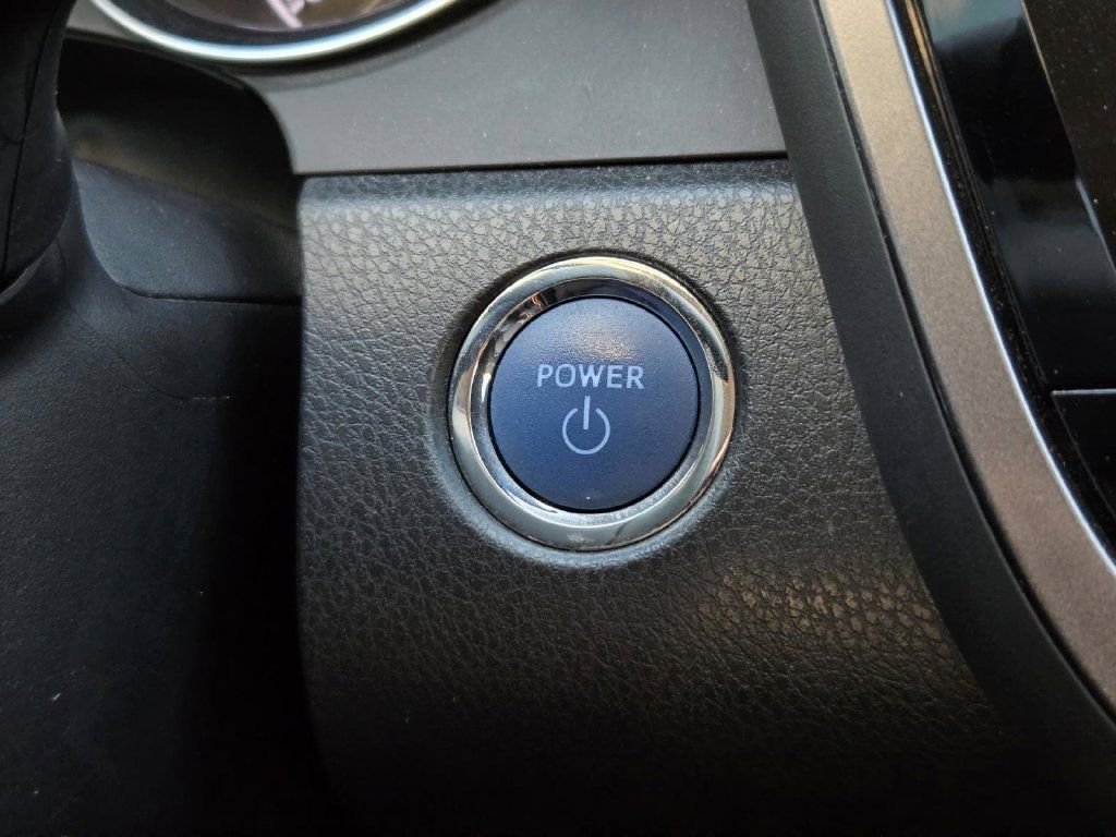 Used 2020 Toyota Camry LE FWD image 24