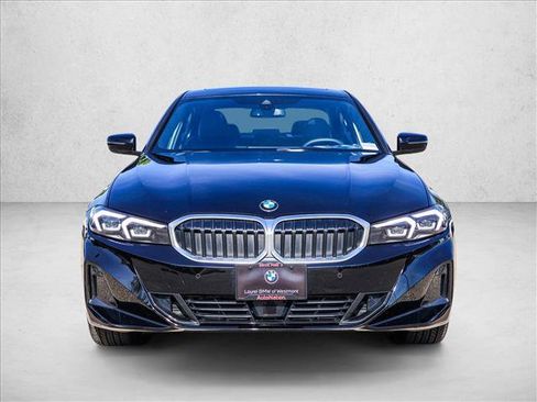Used 2026 BMW 330i xDrive Sedan AWD/4WD image 2