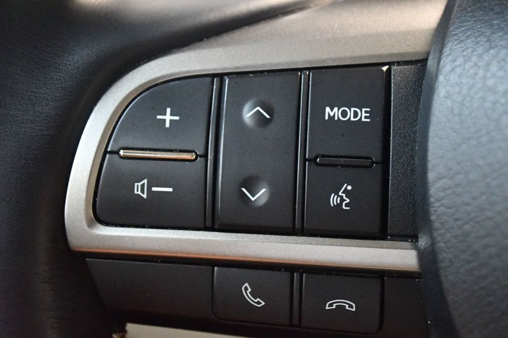 Used 2023 Lexus GX 460 Premium AWD/4WD image 40