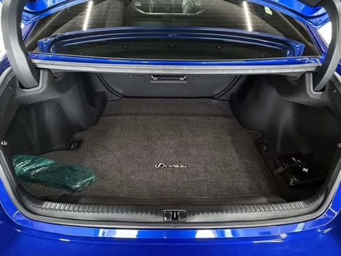 Used 2015 Lexus RC F image 25