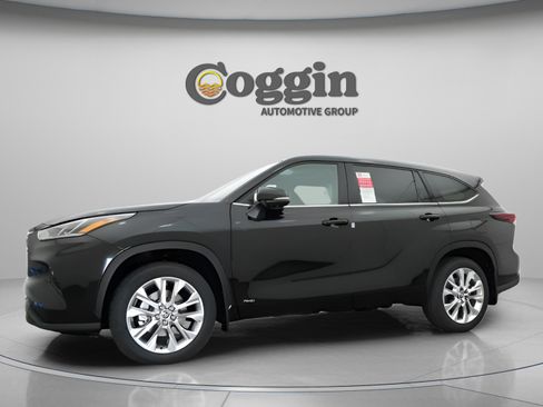 New 2026 Toyota Highlander Limited AWD/4WD image 5