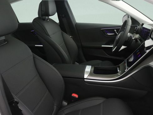 New 2026 Mercedes-Benz C 300 Sedan image 11