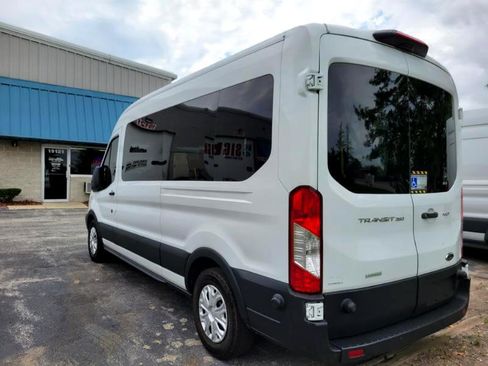 Used 2018 Ford Transit 350 XLT image 19