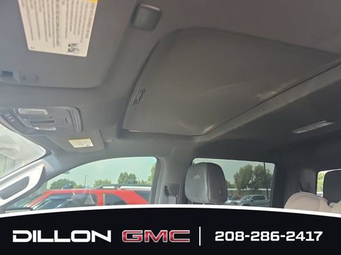 Used 2021 Chevrolet Silverado 1500 High Country w/ Technology Package AWD/4WD image 27