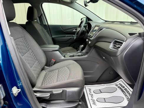 Used 2021 Chevrolet Equinox LT AWD/4WD image 33