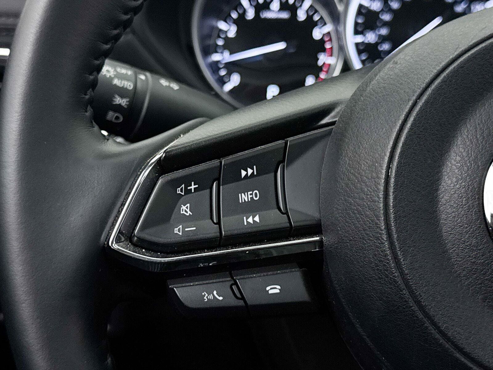 Used 2025 MAZDA CX-5 AWD 2.5 S w/ Preferred Package image 34