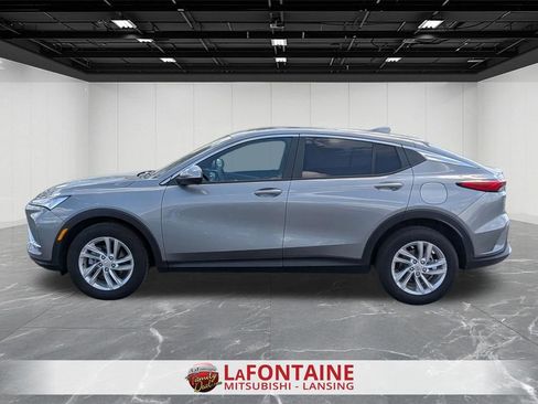 Used 2025 Buick Envista Preferred FWD image 7