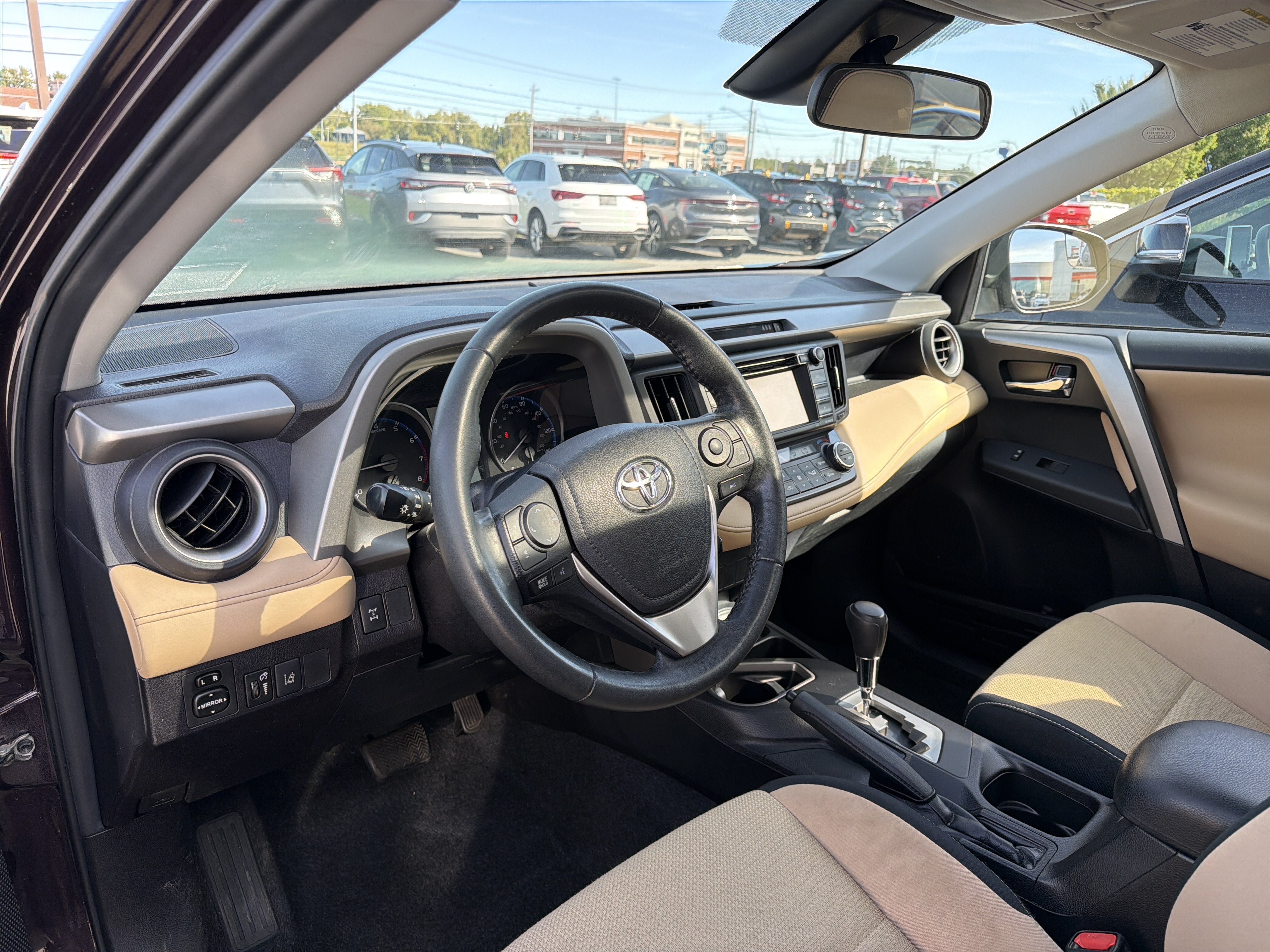 Used 2017 Toyota RAV4 XLE w/ All Weather Liner Package AWD/4WD image 9