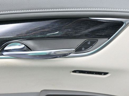 Used 2020 Cadillac XT6 Premium Luxury AWD/4WD image 14