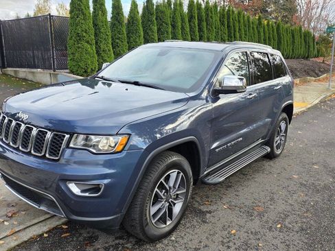 Used 2019 Jeep Grand Cherokee Limited image 1