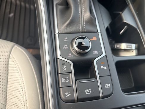 New 2025 Kia Sorento S image 35