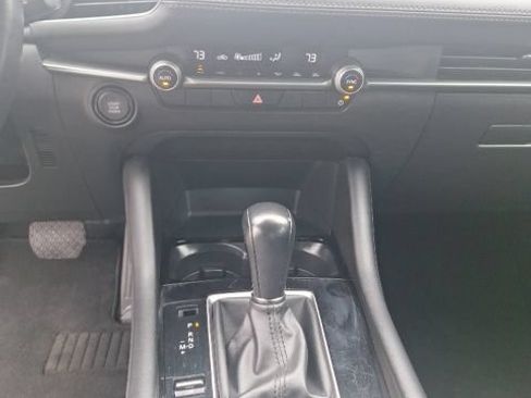 Used 2024 MAZDA MAZDA3 s FWD image 14
