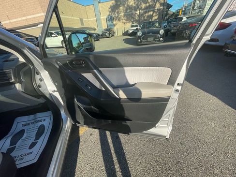 Used 2017 Subaru Forester 2.5i Premium w/ Popular Package #2A image 20