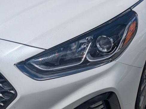 Used 2018 Hyundai Sonata Sport w/ Tech Package 05 FWD image 11