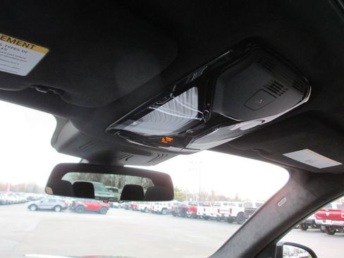 Used 2022 BMW X7 M50i w/ Dynamic Handling Package image 36