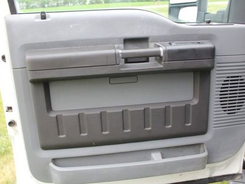 Used 2011 Ford F350 XL w/ PWR Equipment Group image 19