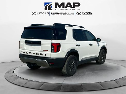 Used 2026 Honda Passport TrailSport image 5