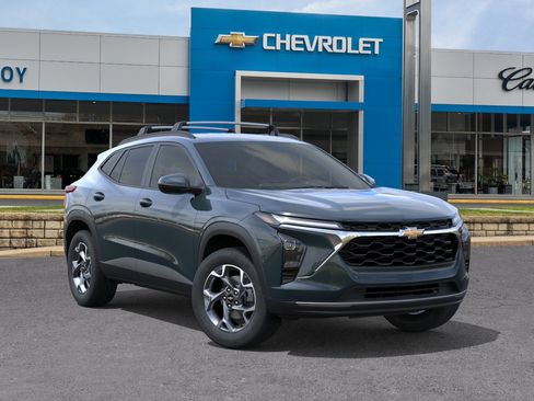 New 2026 Chevrolet Trax LT image 32
