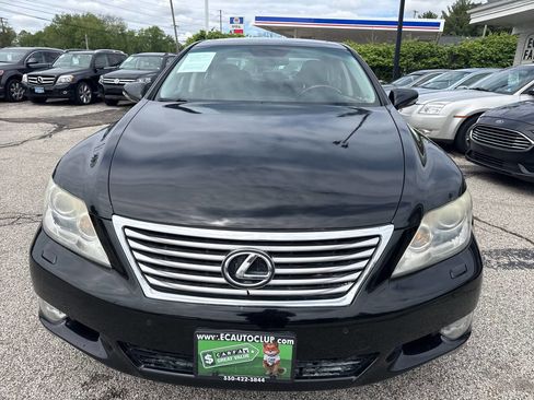 Used 2011 Lexus LS 460 AWD w/ Comfort Pkg image 23