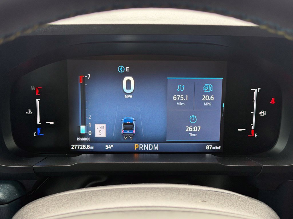 Used 2025 Ford Maverick Lobo AWD/4WD image 32