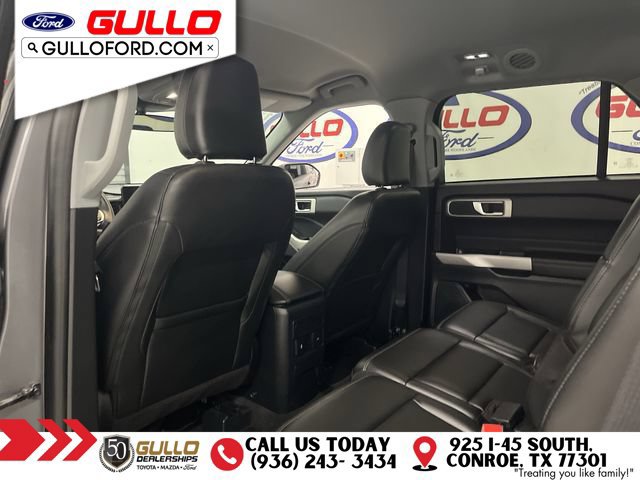 Used 2024 Ford Explorer XLT w/ Equipment Group 202A AWD/4WD image 15
