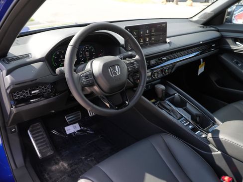 New 2025 Honda Accord Sport image 15