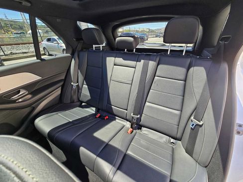 Used 2025 Mercedes-Benz GLE 350 4MATIC image 18
